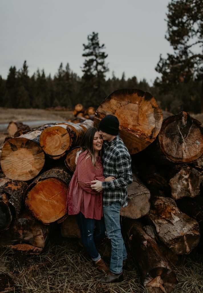rainy pnw forest couples session